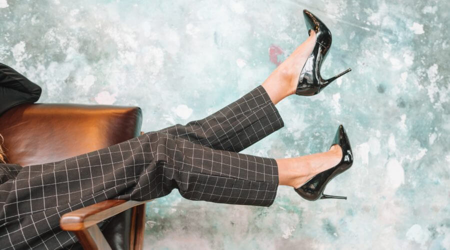 فواید پوشیدن کفش پاشنه بلند