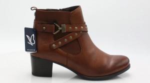 برند کاپریس؛ کفش هایی برای راه رفتن روی هوا